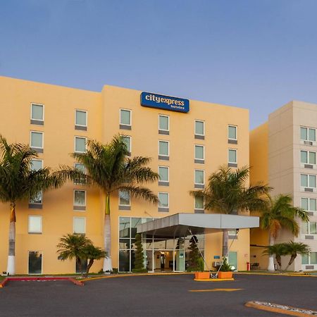 City Express By Marriott Celaya Parque Buitenkant foto