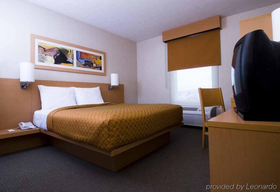 City Express By Marriott Celaya Parque Kamer foto